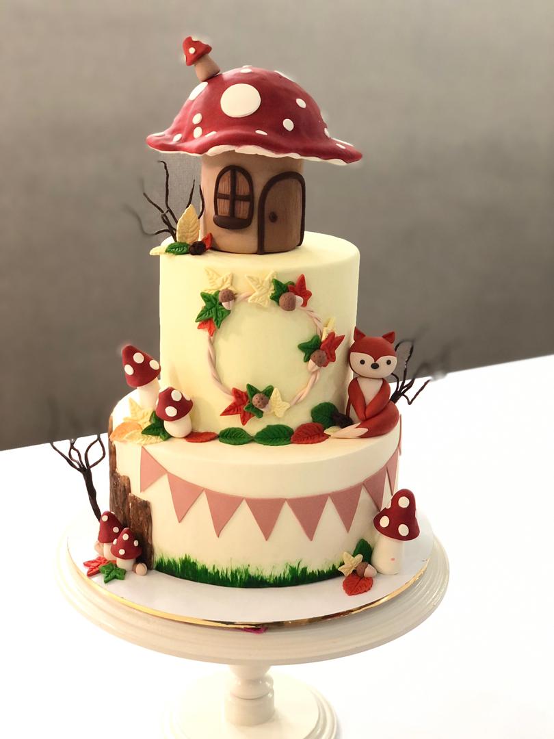 سفارش کیک مناسبتی و تولد